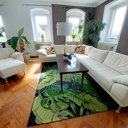 Schoene Altbauwohnung Auf Dem Land