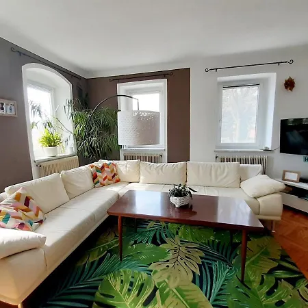 Schoene Altbauwohnung Auf Dem Land Appartamento *
