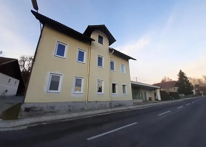 Apartmán Schoene Altbauwohnung Auf Dem Land *