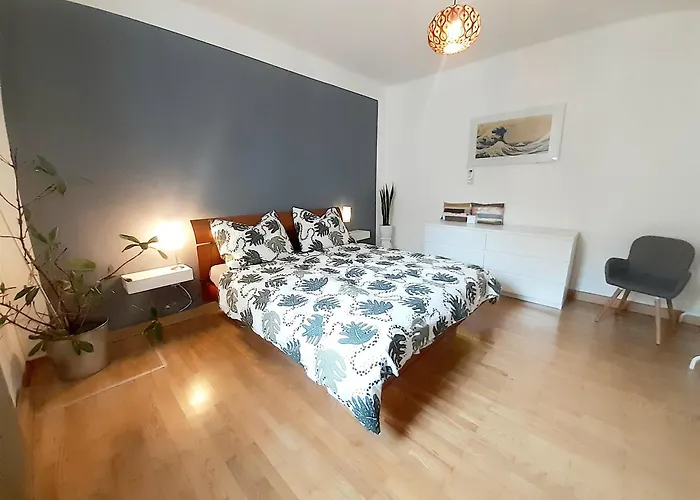 Schoene Altbauwohnung Auf Dem Land Apartmán *